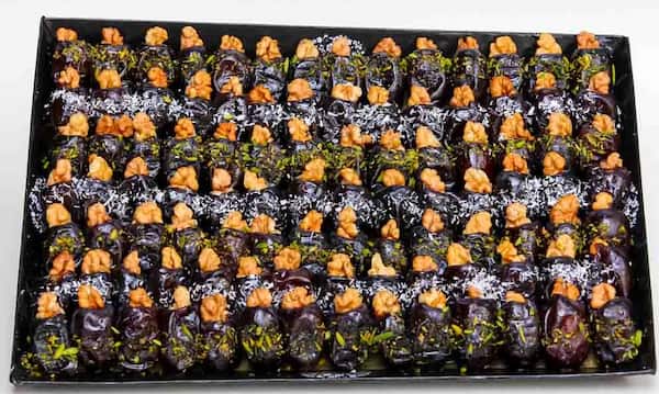تصویر 4 از قیمت خرید خرما گردویی مجلسی + فروش ویژه